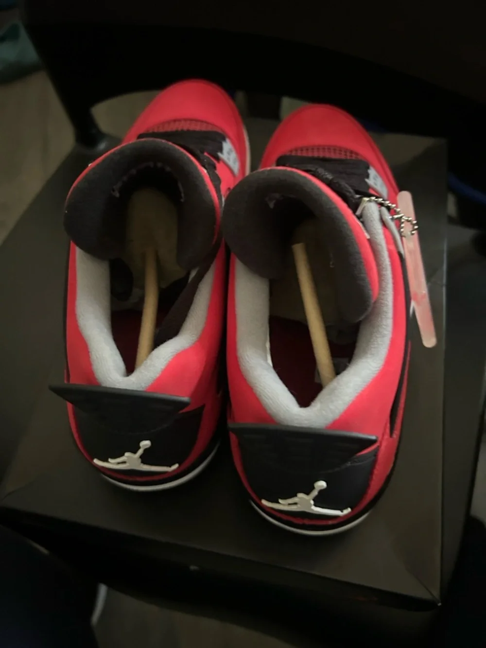 Air Jordan 4 Retro “Toro Bravo”